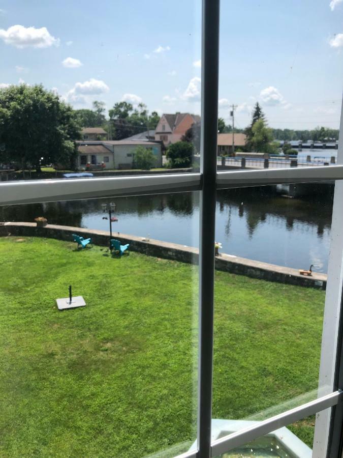 鲍勃坎基恩酒店 Bobcaygeon 外观 照片