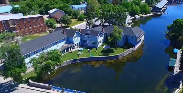 鲍勃坎基恩酒店 Bobcaygeon 外观 照片